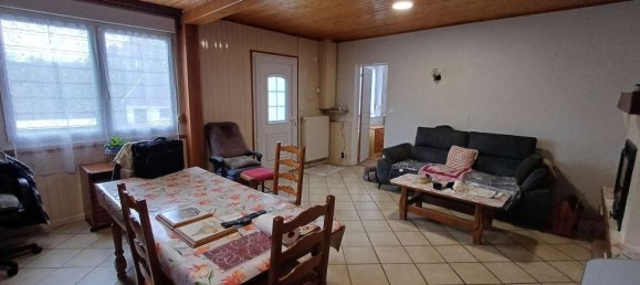 2 bedrooms House in Gamaches, France No. 157719 2