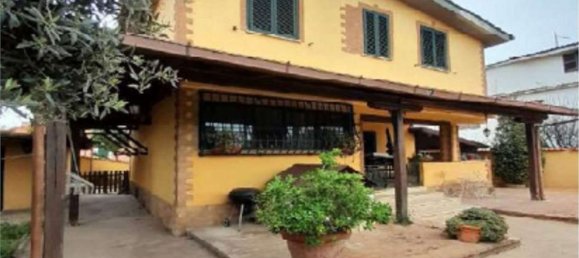 10غرفة منزل في Ardea, Italy رقم 14554 3