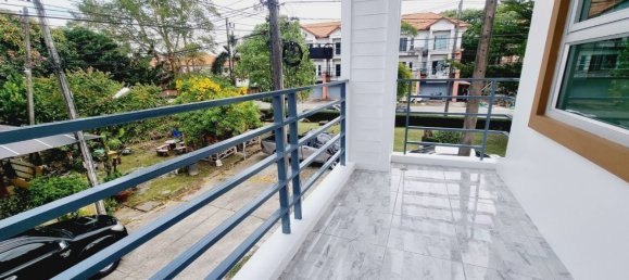 3 bedrooms Bungalow in Phuket, Thailand No. 7806 11