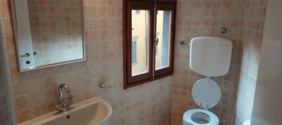 Oficina en Verona, Italy 48 m² No. 275712 4