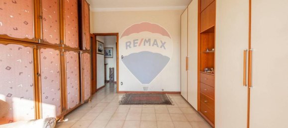 6 rooms Apartment in Catania, Italy No. 156849 28