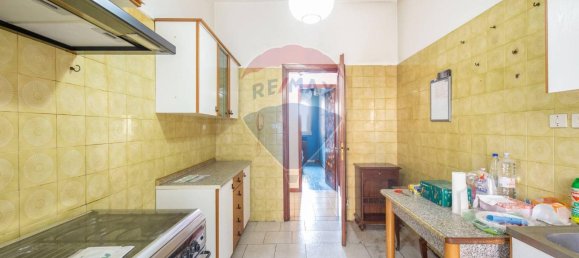 6 rooms Apartment in Catania, Italy No. 156849 19