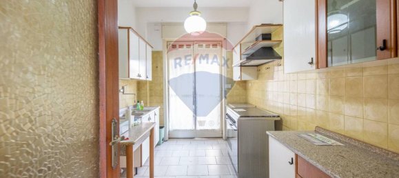 6 rooms Apartment in Catania, Italy No. 156849 17