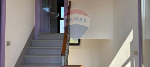 Дом с 6 комнатами в Бусто Арсицио, Италия № 262461 21