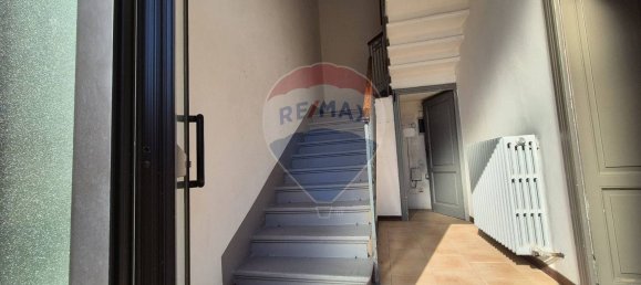 Дом с 6 комнатами в Бусто Арсицио, Италия № 262461 20