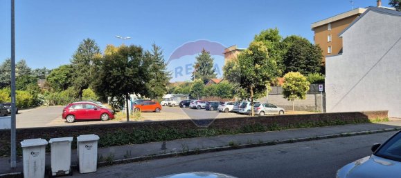 Дом с 6 комнатами в Бусто Арсицио, Италия № 262461 50