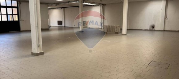 Дом с 6 комнатами в Бусто Арсицио, Италия № 262461 45