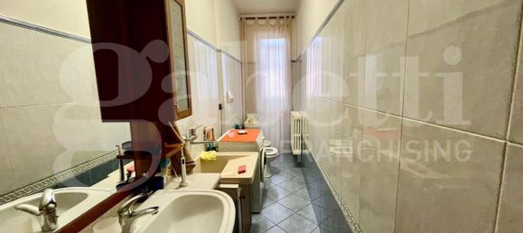 4 rooms Apartment in Orbassano, Italy No. 137644 12