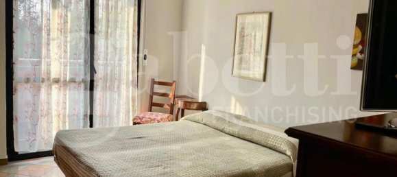 4 rooms Apartment in Orbassano, Italy No. 137644 10