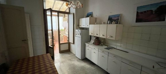 3-Zimmer Wohnung in Nocera Inferiore, Italy, Nr. 8043 16