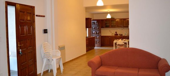 6 bedrooms Villa in Loutraki, Greece No. 7132 10