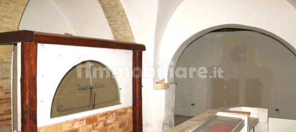 5-salle Propriété commerciale à Lanciano, Italy No. 330007 16