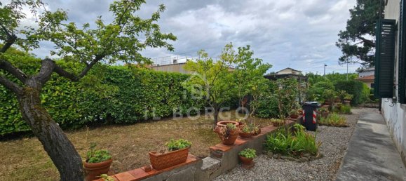 Villa de 5 dormitorios en Uzzano, Italy No. 294794 50