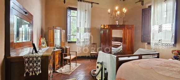 Villa de 5 dormitorios en Uzzano, Italy No. 294794 15