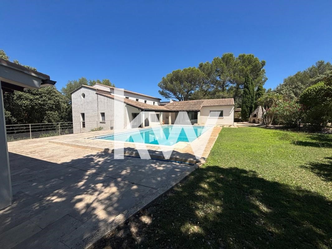 5 غرف نوم فيلا في Nimes, France رقم 347866