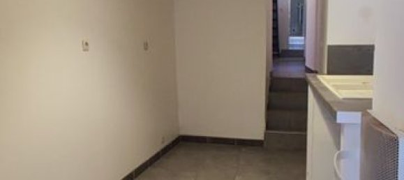 Adosado de 2 dormitorios en Etampes, France No. 189197 5