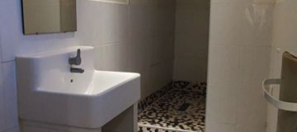 Adosado de 2 dormitorios en Etampes, France No. 189197 3