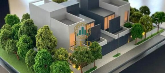 4 bedrooms Townhouse in Tilal City, UAE No. 8201 10