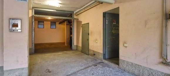 Garage à Lissone, Italy 70m² No. 337653 12