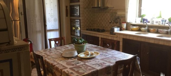 9 bedrooms Villa in Lisciano Niccone, Italy No. 52827 6