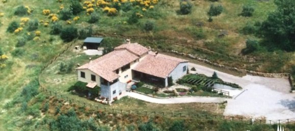 9 bedrooms Villa in Lisciano Niccone, Italy No. 52827 19