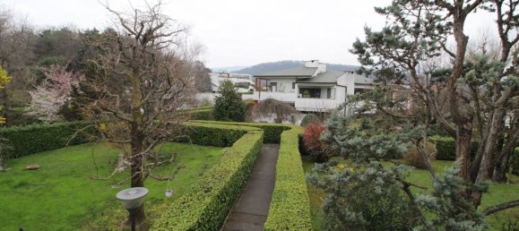 3-salle Appartement à Montorfano, Italy No. 207797 25