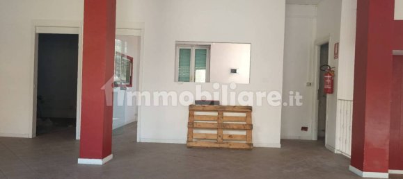 Propiedad comercial de 5 habitaciónes en Rivoli, Italy No. 375268 20