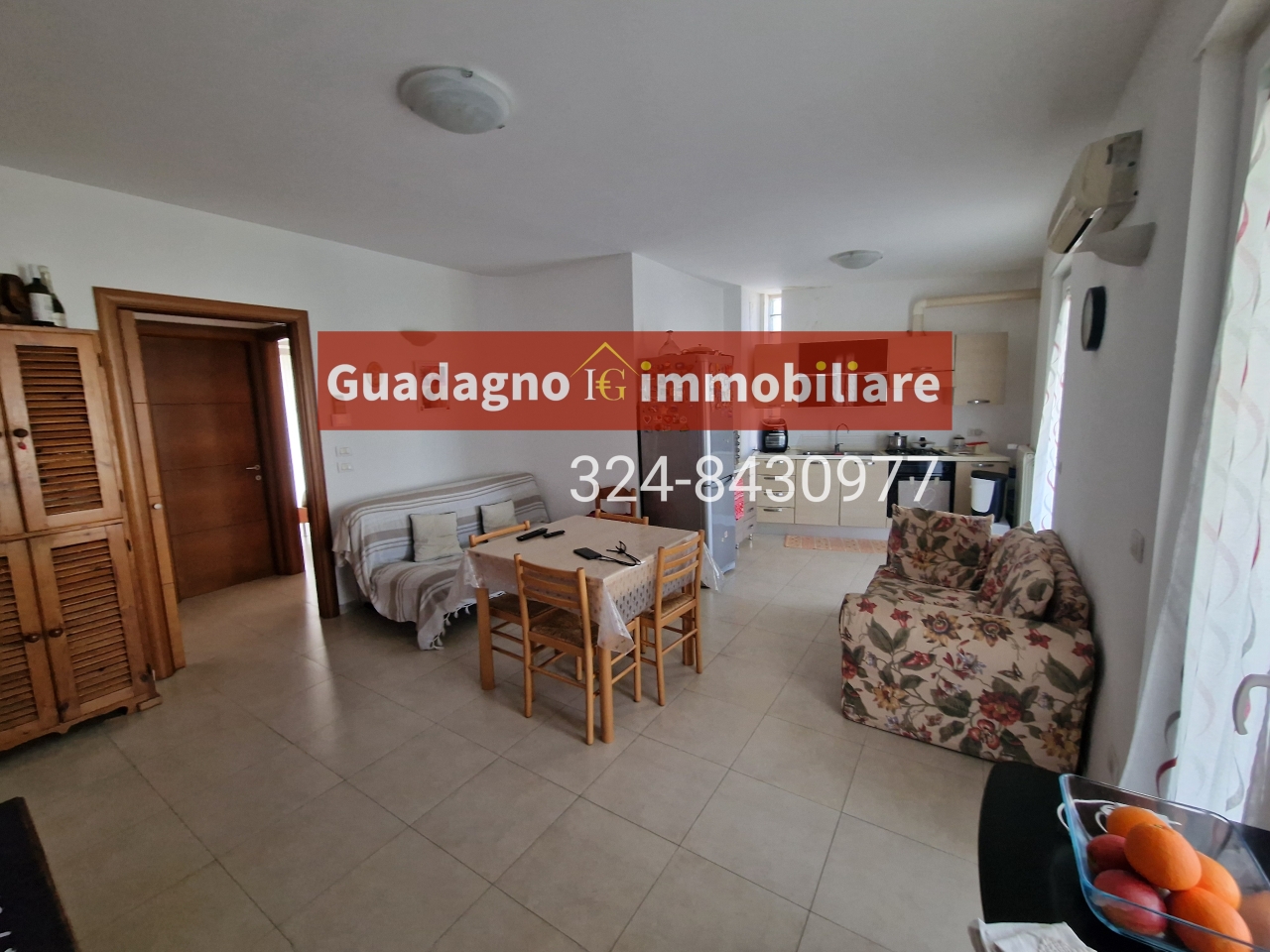 3 rooms Apartment in Lecce, Italy No. 32363