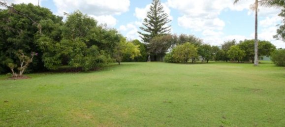 778m² Land in Ulmarra, Australia No. 233 2