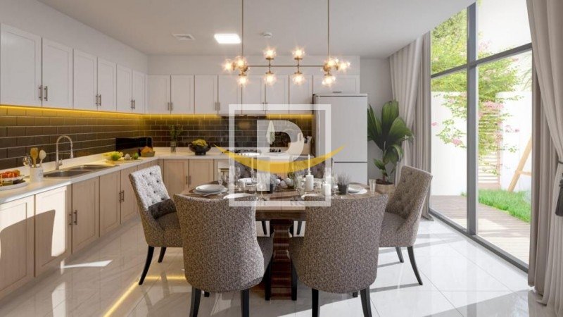 Moradia em banda T2 em Dubai Land, UAE N.º 10438