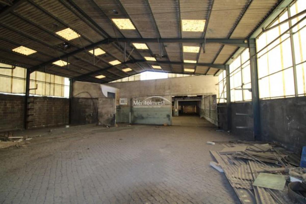  مصنع في Vila Nova de Gaia, Portugal 1105متر مربع رقم 8245
