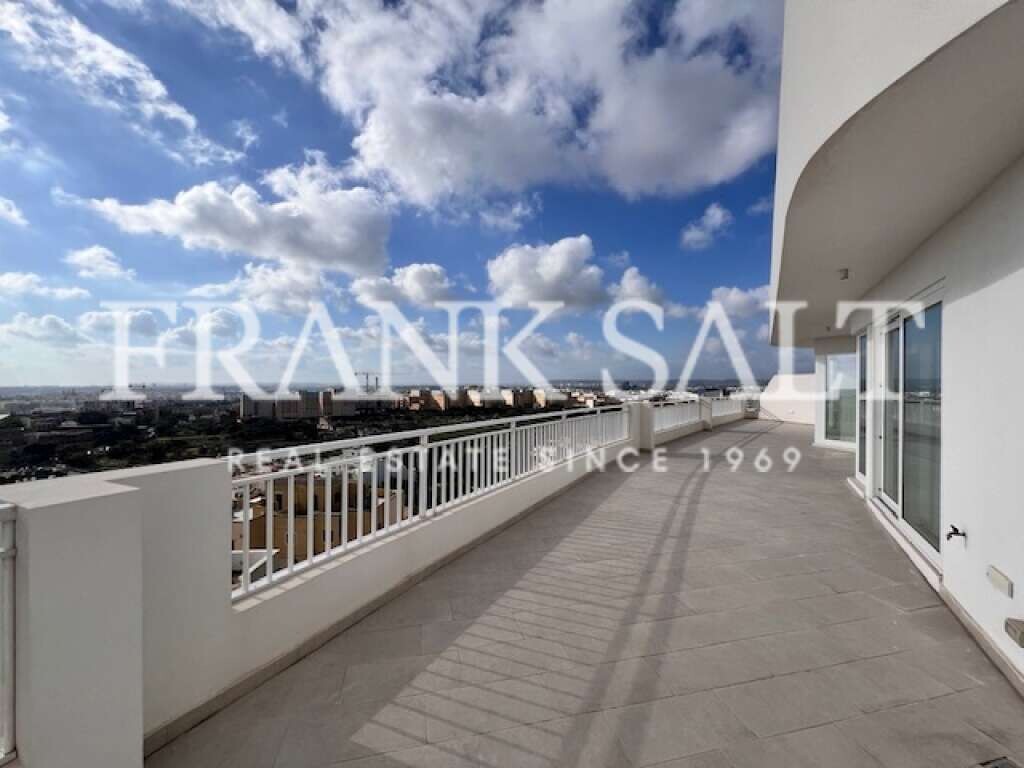 Пентхаус с 2 спальнями в Каппара, Мальта № 5089