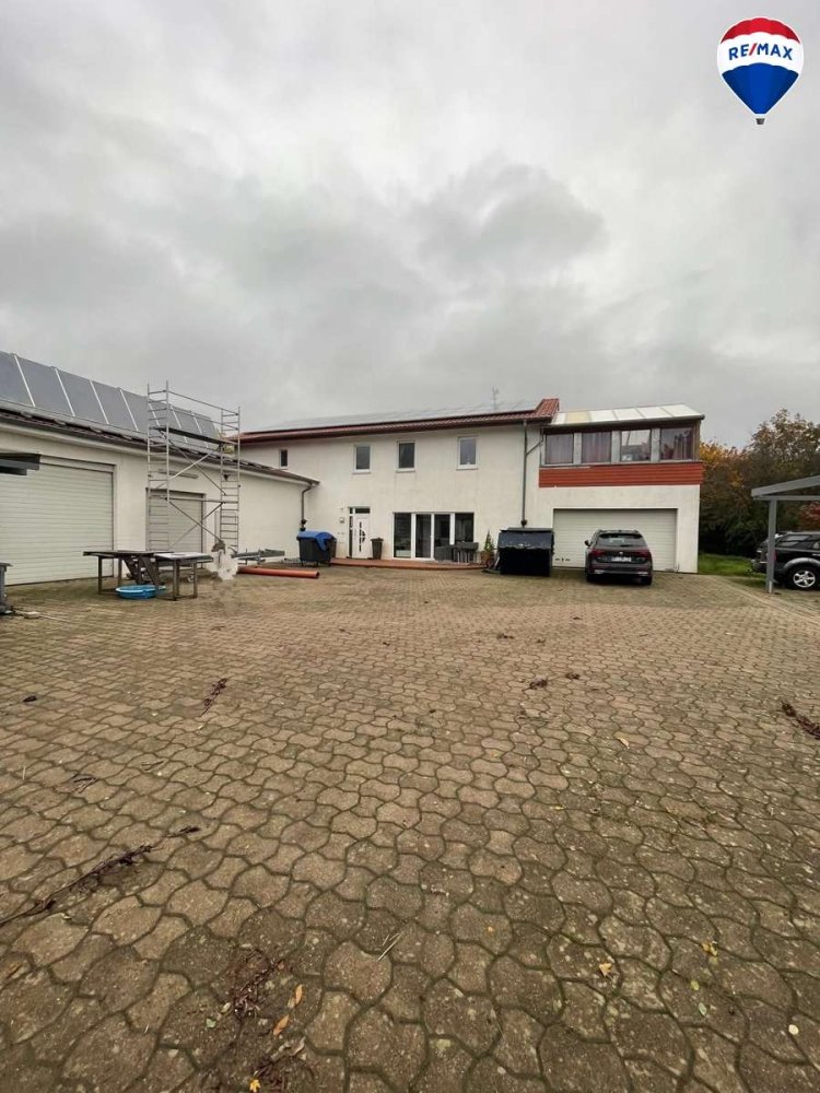 Almacén en Minden-Lubbecke, Germany 550 m² No. 371734