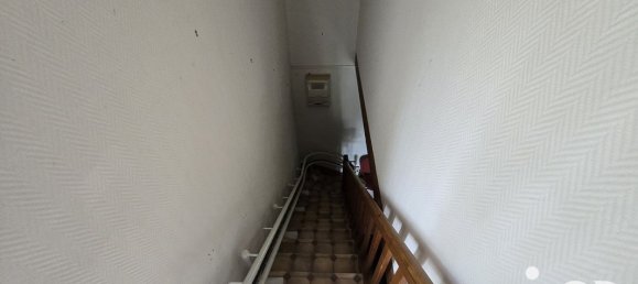 Дом с 5 комнатами в Вузрон, Франция № 238400 10