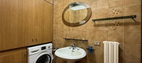 Apartamento de 3 habitaciónes en Dalmine, Italy No. 185165 7