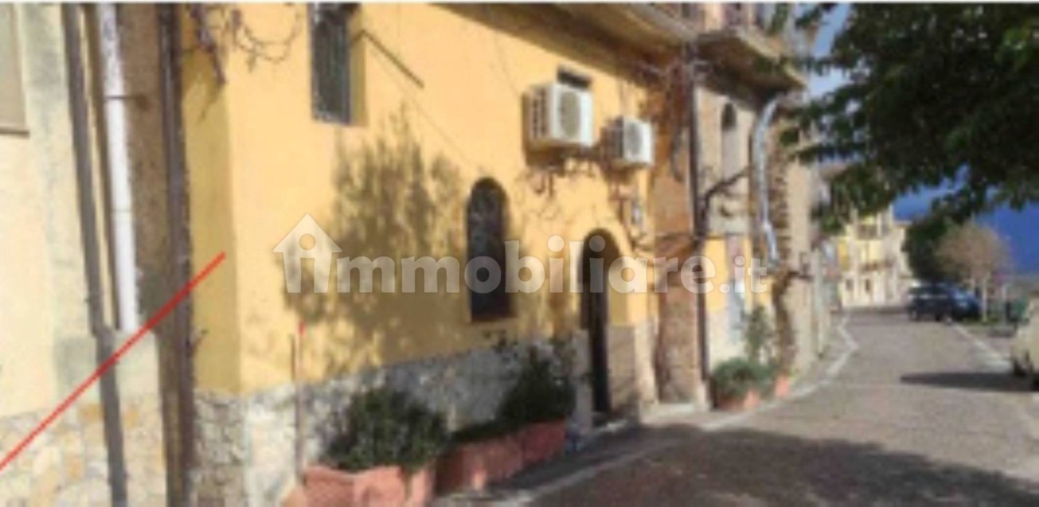 Apartamento de 2 dormitorios en Rende, Italy No. 294449