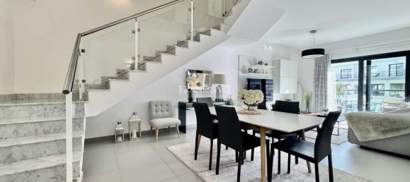 3 bedrooms Apartment in Saint Julian's, Malta No. 411 4