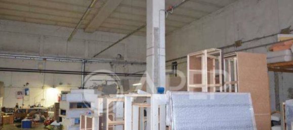 Edifício em San Giorgio delle Pertiche, Italy 2534 m² N.º 322343 13