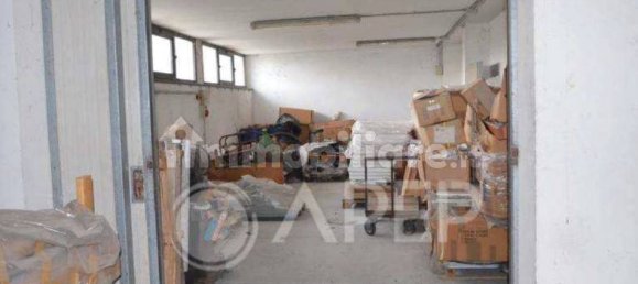 Edifício em San Giorgio delle Pertiche, Italy 2534 m² N.º 322343 23