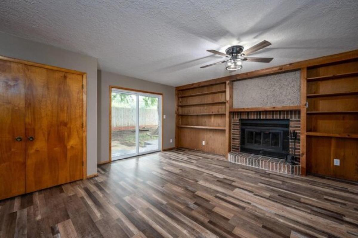 3 bedrooms House in Waterloo, USA No. 421010