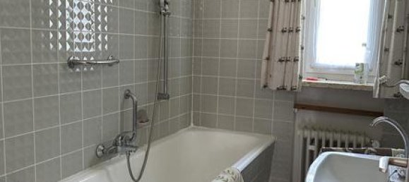 7 rooms Townhouse in Northeim, Germany No. 221585 2