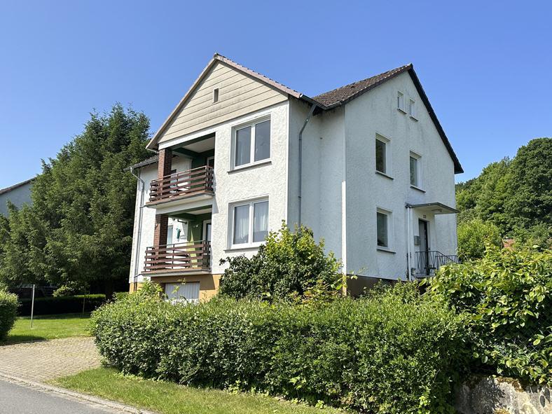 7 rooms Townhouse in Northeim, Germany No. 221585