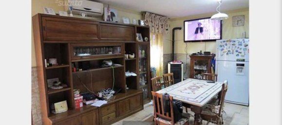 3 bedrooms Apartment in Orvieto, Italy No. 251784 4