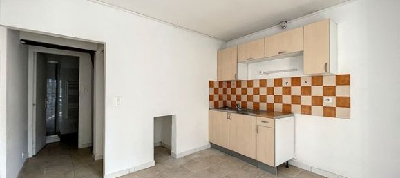 1 bedroom Apartment in Lauris, France No. 305117 8