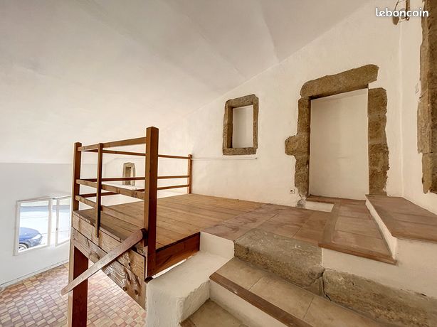 1 bedroom Apartment in Lauris, France No. 305117