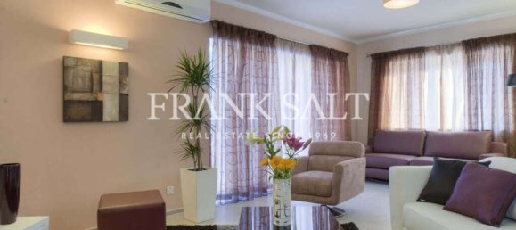 7 bedrooms Villa in Swieqi, Malta No. 8050 3