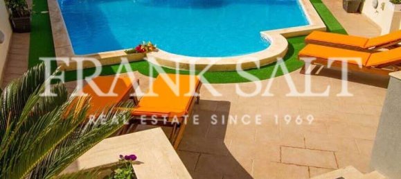 7 bedrooms Villa in Swieqi, Malta No. 8050 12