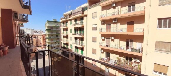 4 rooms Apartment in Taranto, Italy No. 21144 18