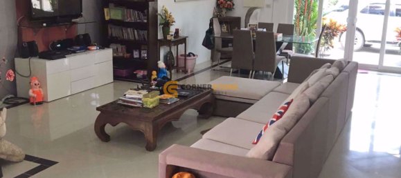 3 bedrooms Cafe / restaurant in Chonburi, Thailand No. 1893 23