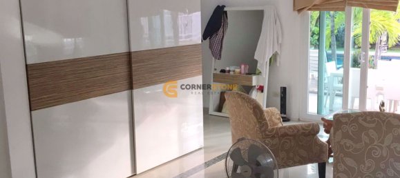 3 bedrooms Cafe / restaurant in Chonburi, Thailand No. 1893 13